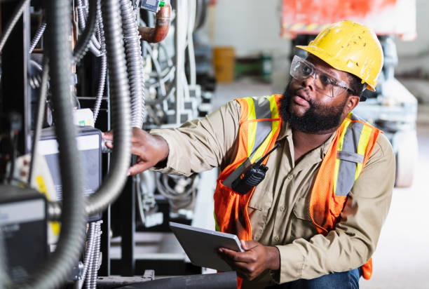Best Circuit Breaker Repair  in Temesl Valley, CA
